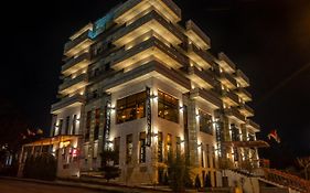 Готельно-ресторанний комплекс Каскад